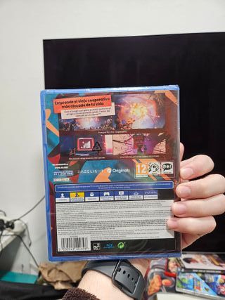 It Takes Two PS4 Precintado