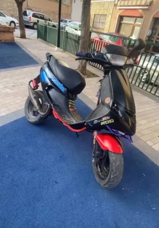 Scooter peuggeot