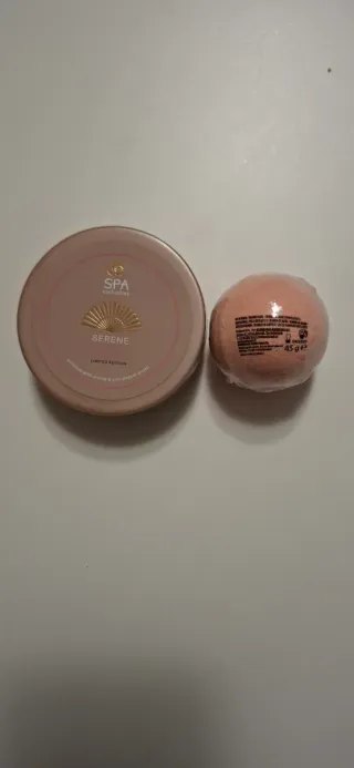 Set Prodotti Bellezza Beige e Rosa