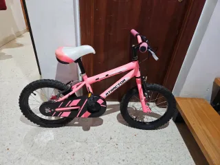 Bicicleta infantil rosa ATRACTOR entre 3 y 6 años
