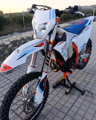 KTM EXC-F 450 Six Days