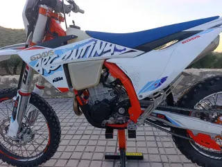 KTM EXC-F 450 Six Days