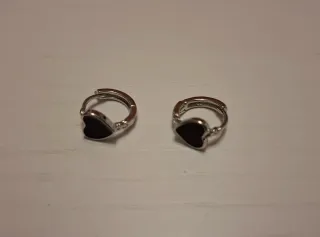 Pendientes Corazón Negro y Plateado