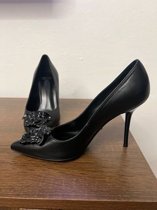 Décolleté Versace La Medusa Pelle Nera