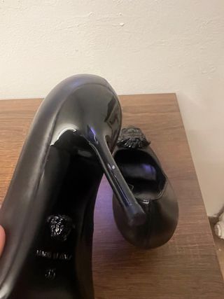 Décolleté Versace La Medusa Pelle Nera