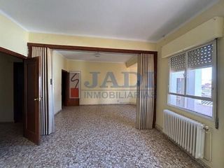 Piso en venta en Valdepeñas