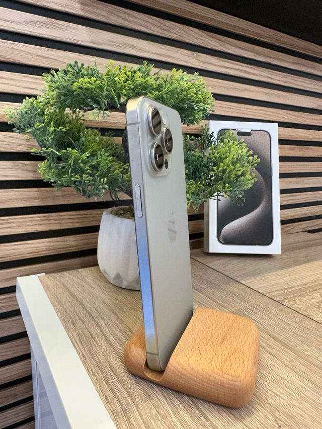 iPhone 15 Pro Max Impecable