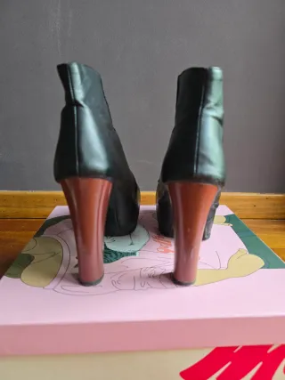 Botines estilo Jeffrey Campbell Tacón Plataforma