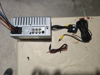 Autorradio Pantalla 7018B USB AUX