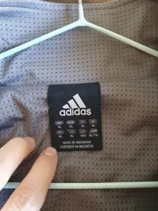 Chándal Adidas Gris y Rojo Completo