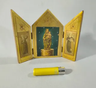 Pequeño tríptico religioso Virgen María