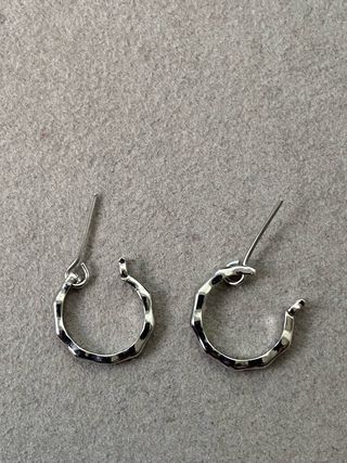 Pendientes de plata con diseño orgánico