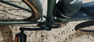 Bici Gravel Triban talla m + Casco + Rodillo+porta