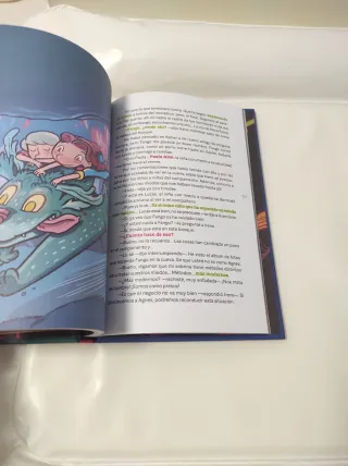 Hay un monstruo allí fuera / There's a Monster ...