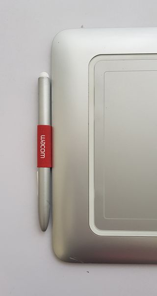 Tableta Gráfica Wacom Bamboo CTH-661