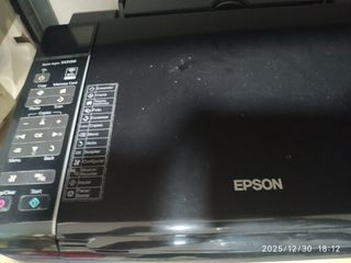 Due stampanti Epson e Panasonic nere in vendita