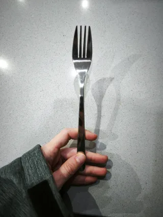 Juego cubiertos 6 piezas metal