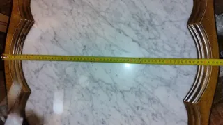 Mesa auxiliar madera y mármol
