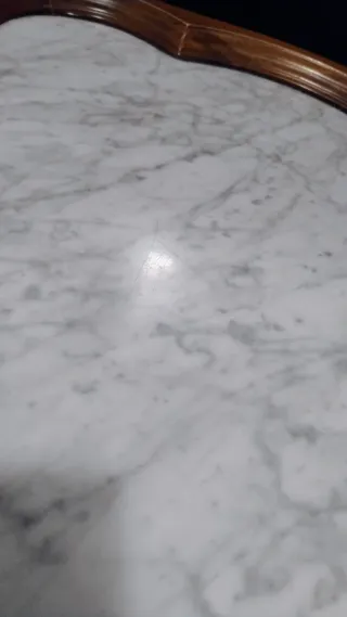 Mesa auxiliar madera y mármol