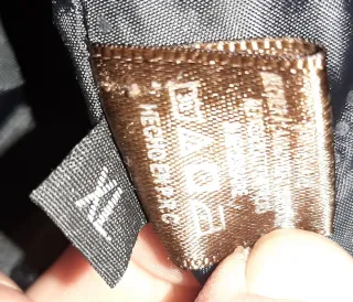 Abrigo pelo sintético negro