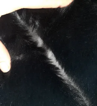 Abrigo pelo sintético negro