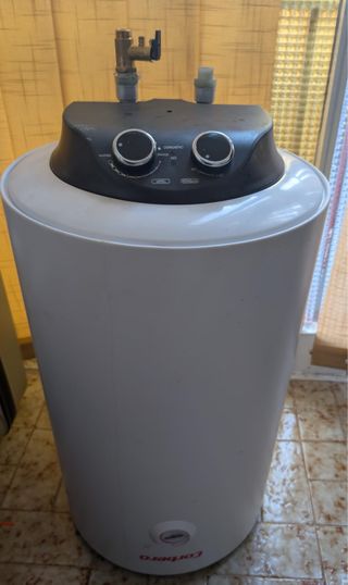 Termo Eléctrico Corbero CTM50 47L 1500W