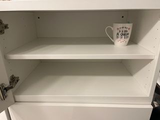 Mueble/vitrina salón blanco y cristal