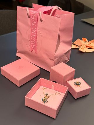 Anillo Flor Swarovski Ajustable Azul Dorado