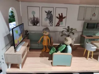 Casa de muñecas de madera