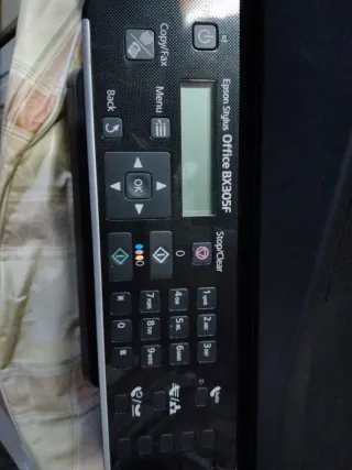 Impresora Epson BX305F funciona solo falta cartuxo