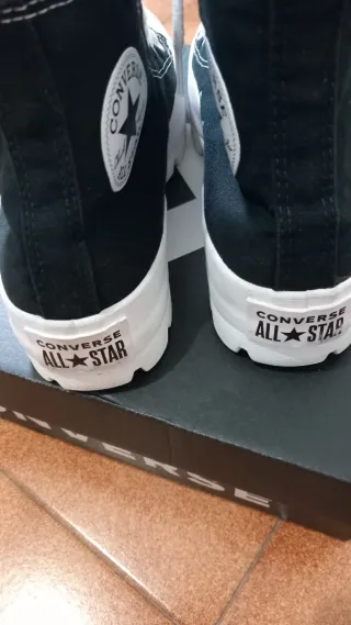 Zapatillas Converse plataforma talla 37.5