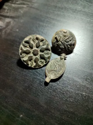 Lote 2 monedas + regalo