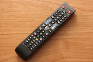Mando a distancia para Samsung LCD.