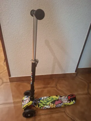 Patinete con luces desde 3 a 10 años