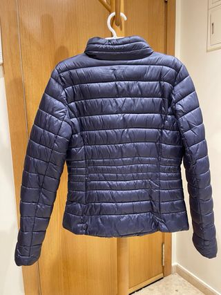 Chaqueta acolchada azul
