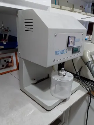 Mezcladora Escayola al Vacío Manfredi