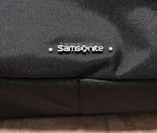 MOCHILA DE VIAJE SAMSONITE GUARDIT CLASSY NEGRA