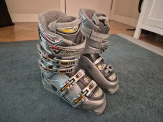 Botas de esquí Nordica mujer