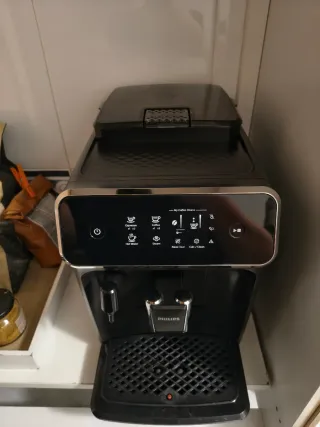 Cafetera Philips Serie 2200