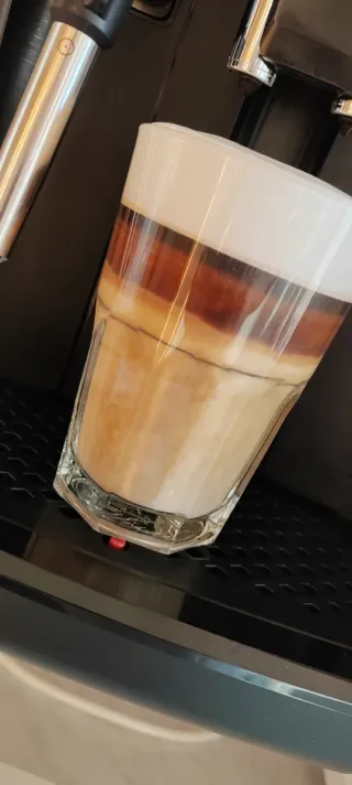 Cafetera Philips Serie 2200