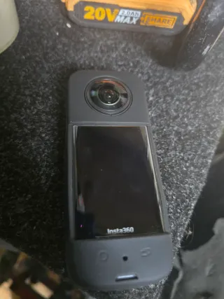 Insta360 X3 128GB + 3 Baterías + soporte manillar