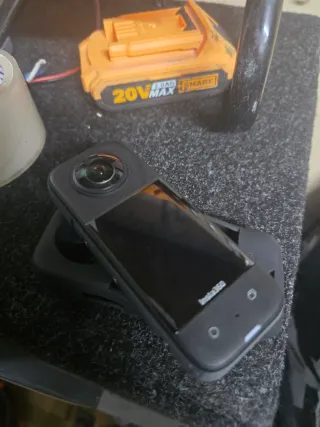 Insta360 X3 128GB + 3 Baterías + soporte manillar