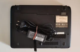 Toshiba i3, 6GB RAM, SSD 120GB, W11