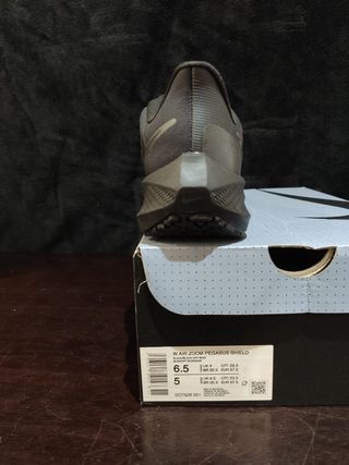 T37,5 Zapatillas W Nike Air Zoom Pegasus Shield