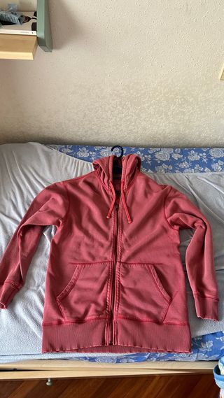 Sudadera con capucha Easy Wear roja