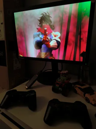 Consola Retro 3000 Juegos + 2 Mandos inalambricos.