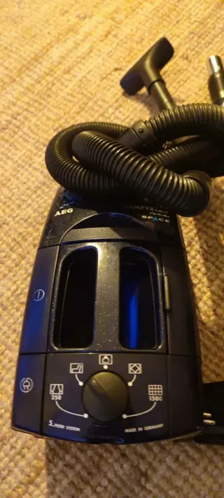 Aspiradora AEG Vampyrino Bolsa