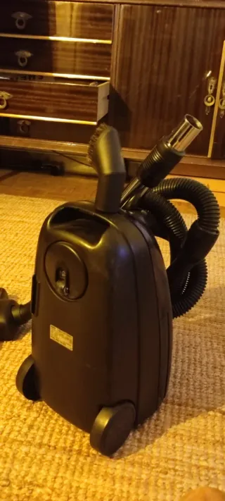 Aspiradora AEG Vampyrino Bolsa