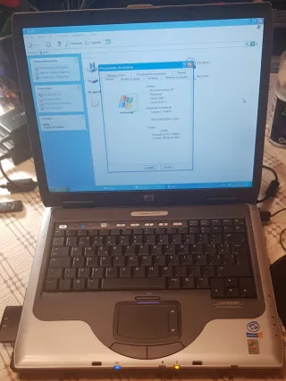 Portátil Compaq NX9010