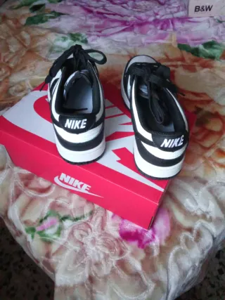 Zapatillas Nike Dunk Unisex Talla 40 Nuevas